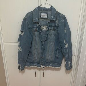 Distressed jeans jacked